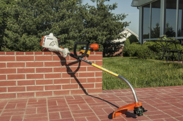 DESBROZADORA CURVA STIHL FS38, MOTOR 27.2 CC